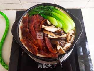 风干肠煲仔饭的做法步骤:14