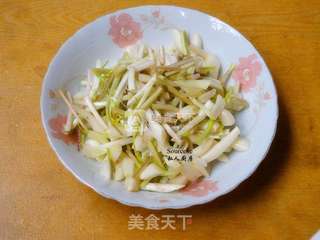 香辣山坑鱼的做法步骤：2