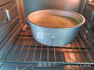 #ACA烘焙明星大赛#抹茶戚风蛋糕的做法步骤：12