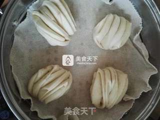 #ACA烘焙明星大赛#椒盐花卷的做法步骤：9