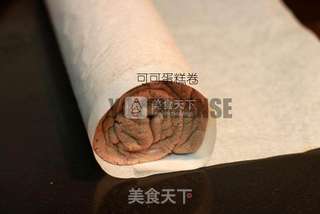 #ACA烘焙明星大赛#可可果酱戚风蛋糕卷的做法步骤:13