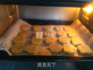 #ACA烘焙明星大赛#瓜子饼干的做法步骤:8