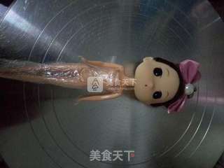 #ACA烘焙明星大赛#芭比娃娃蛋糕的做法步骤:3