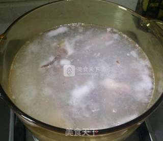 俄式番茄土豆炖牛腩的做法步骤:2