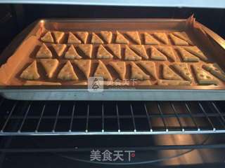 #ACA烘焙明星大赛#杏仁奶酪饼干的做法步骤:11