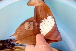 碱水粽子的做法步骤:7