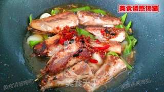 糖醋沙丁鱼的做法步骤:6