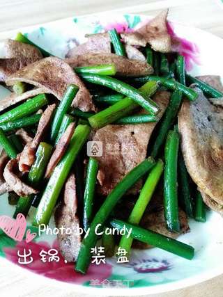 家常菜 - 蒜苔炒猪肝的做法步骤:7