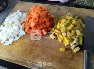 【新疆手抓饭】电饭煲版本的做法步骤:2