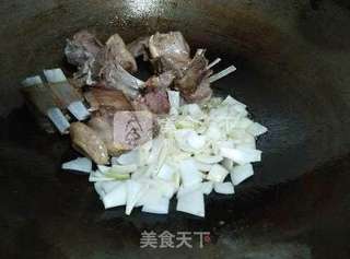 【新疆手抓饭】电饭煲版本的做法步骤:3