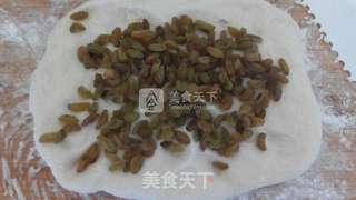 #ACA烘焙明星大赛#软欧系列之——榴莲葡萄干软欧的做法步骤：4