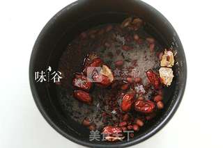 红枣补血养颜粥的做法步骤：4