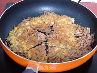荞麦面煎饼的做法步骤:7