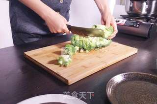 鲜虾蔬菜饼的做法步骤:2