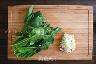 #ACA烘焙明星大赛#菠菜奶酪烤香菇的做法步骤：2