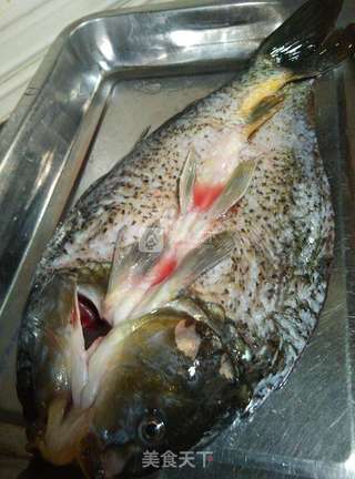 #ACA烘焙明星大赛#【豆鼓蒜蓉烤鱼】电烤箱家庭版的做法步骤:2