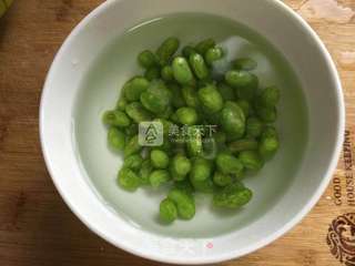 鸡蛋面拖蟹的做法步骤:2