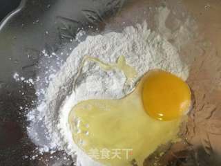 鸡蛋面拖蟹的做法步骤:5