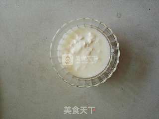 芒果蜂蜜酸奶的做法步骤：2