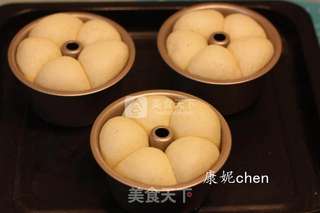 #ACA烘焙明星大赛#花朵汉堡包的做法步骤：5