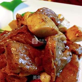杏鲍菇黑椒牛肉粒的做法步骤:6
