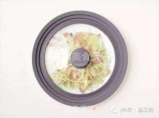 日式目鱼干烧饼盖浇饭的做法步骤：4