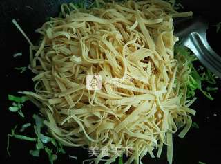 圆白菜豆腐皮的做法步骤:7