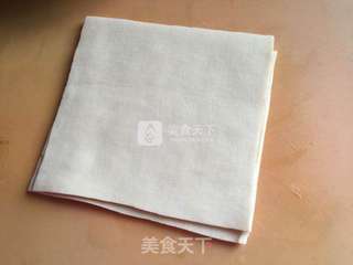 三鲜豆皮包的做法步骤:8