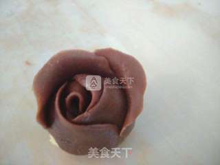 #ACA 烘焙明星大赛#巧克力玫瑰蛋糕的做法步骤:12