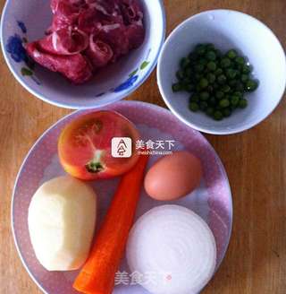 西红柿土豆炖牛肉的做法步骤：1
