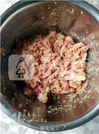 【皮薄馅儿香】猪肉豆角包子的做法步骤:4