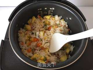 五彩凤梨饭的做法步骤：10