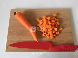 五彩凤梨饭的做法步骤：4