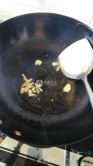 豆腐炒肉丁的做法步骤:4