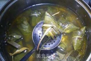 迷迭香鲜肉粽的做法步骤:15