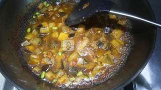 茄子青豆酱肉面的做法步骤：10