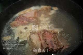 潮式胡椒清汤崩砂腩的做法步骤:3
