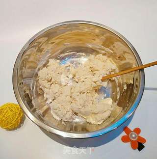 鲜虾肉饼的做法步骤:2