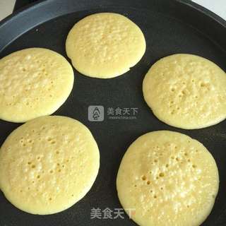铜锣烧的做法步骤:4