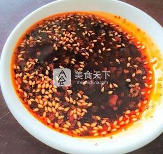 川式凉菜之魂——油辣子(独家秘制)的做法步骤:10