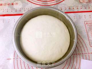#ACA烘焙明星大赛#喷香的韭菜猪肉馅饼的做法步骤:6