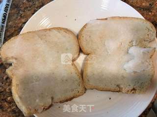 煎芝士三明治早餐的做法步骤:2