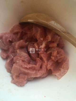 凉菜，桔梗拌肉丝的做法步骤：2