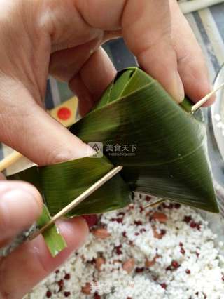 红枣粽子的做法步骤:16