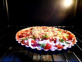 #ACA烘焙明星大赛#薄脆底香肠披萨（免发酵饼底）的做法步骤：7