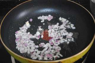 #ACA烘焙明星大赛#黑胡椒鲜虾芝士饭的做法步骤:3