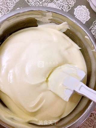 #ACA烘焙明星大赛#原味纸杯戚风蛋糕的做法步骤：15