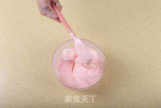 彩虹蛋糕的做法步骤:12
