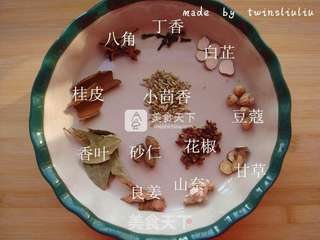 酱香猪蹄的做法步骤:2