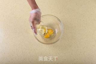 彩虹蛋糕的做法步骤:3